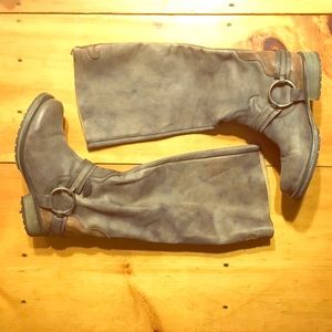 Steve Madden Judgement boots